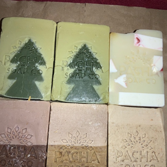 9 bars soap Pacha Soap Co. hand crafted scented made in US New Christmas tree - Picture 2 of 4